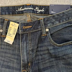 NWT American Eagle Boy Fit Jeans